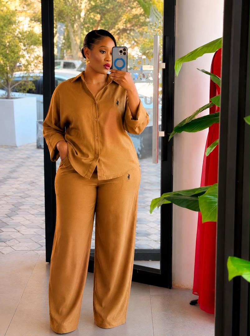 Brown polo fit
