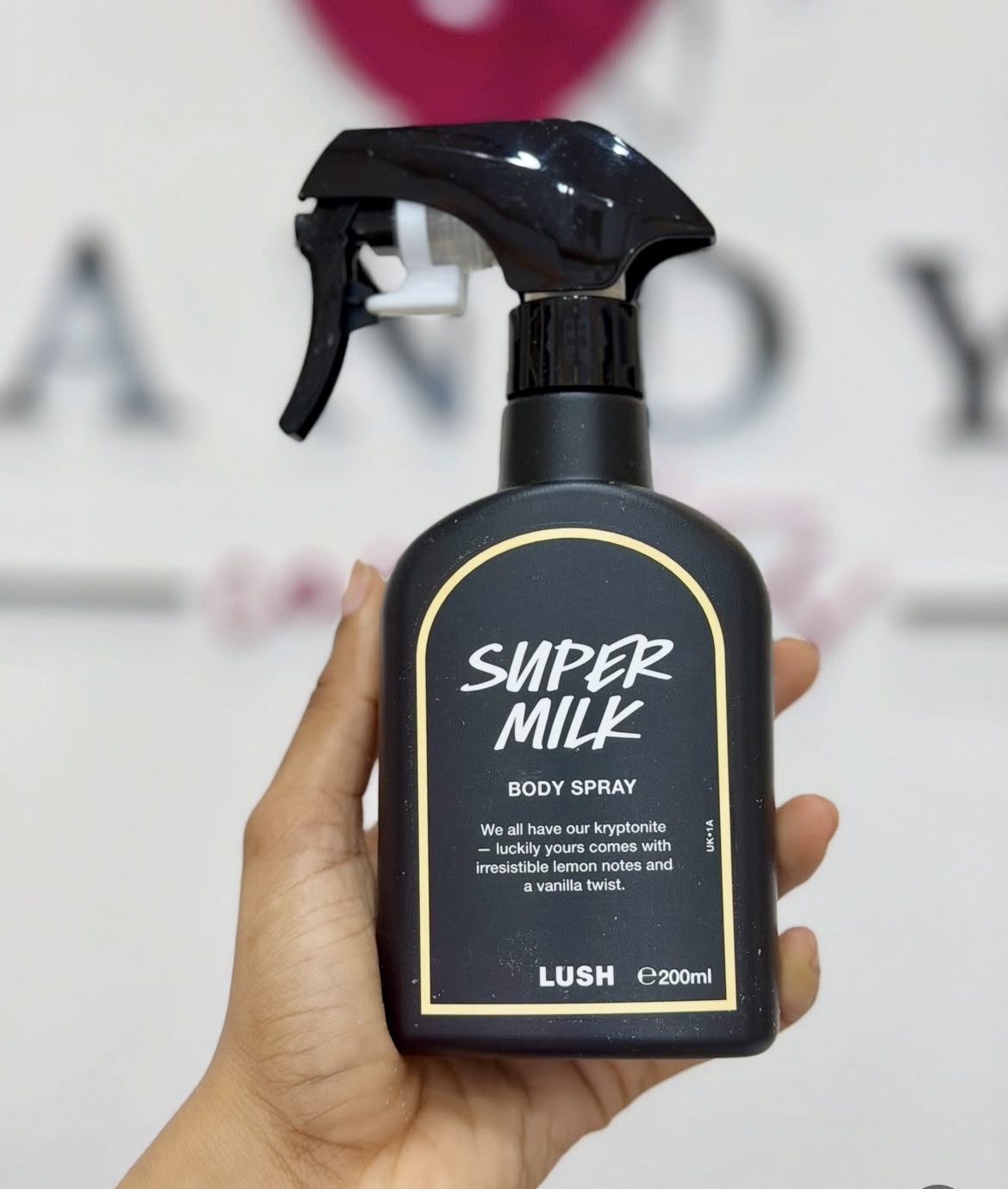 lush body spray