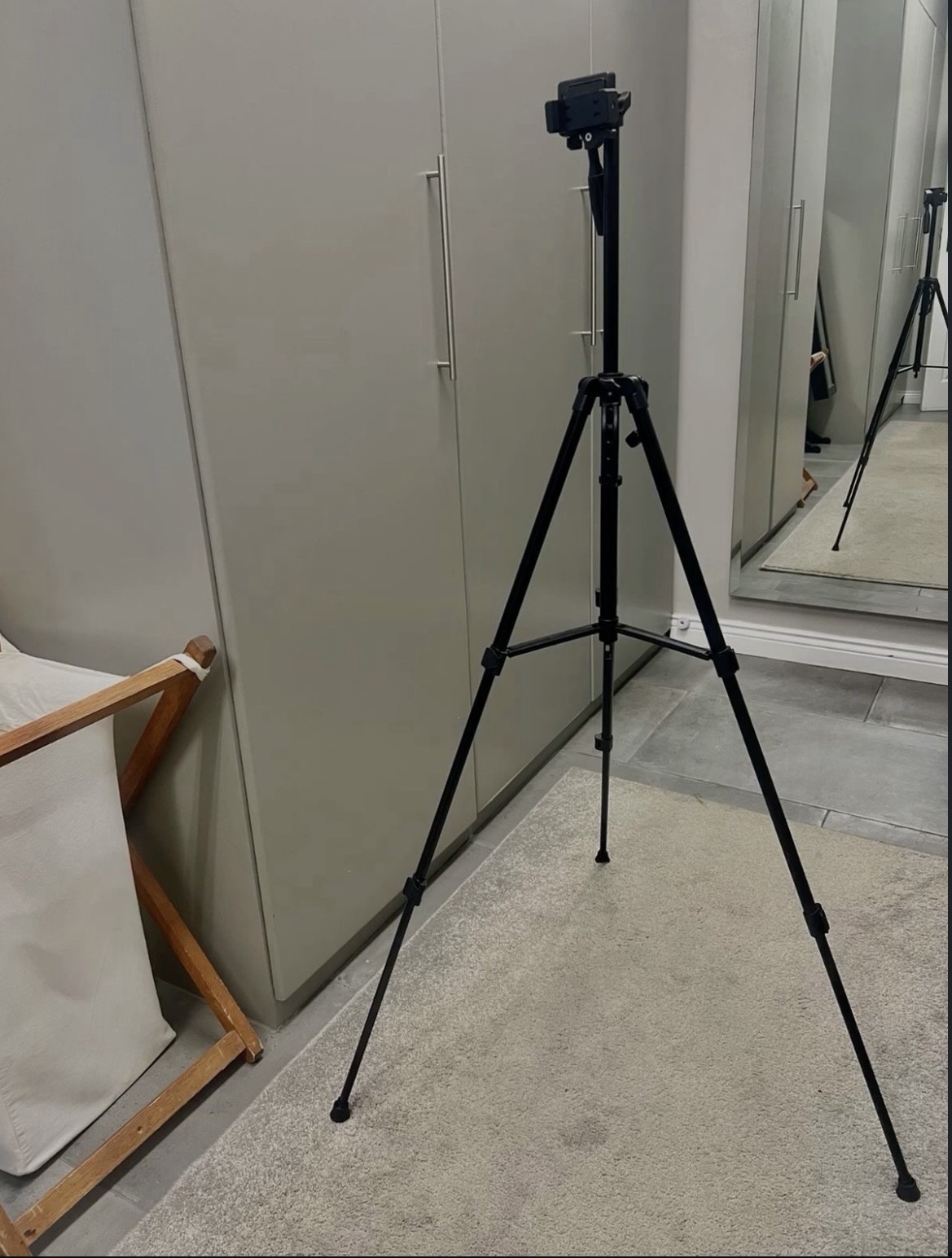 camera stand