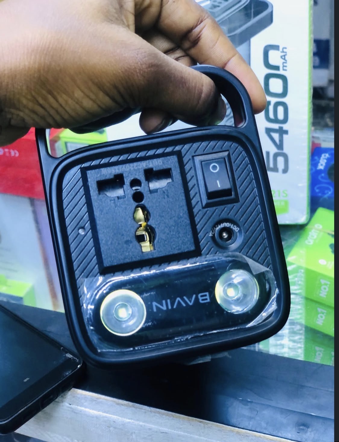 Bavin powerbank.
