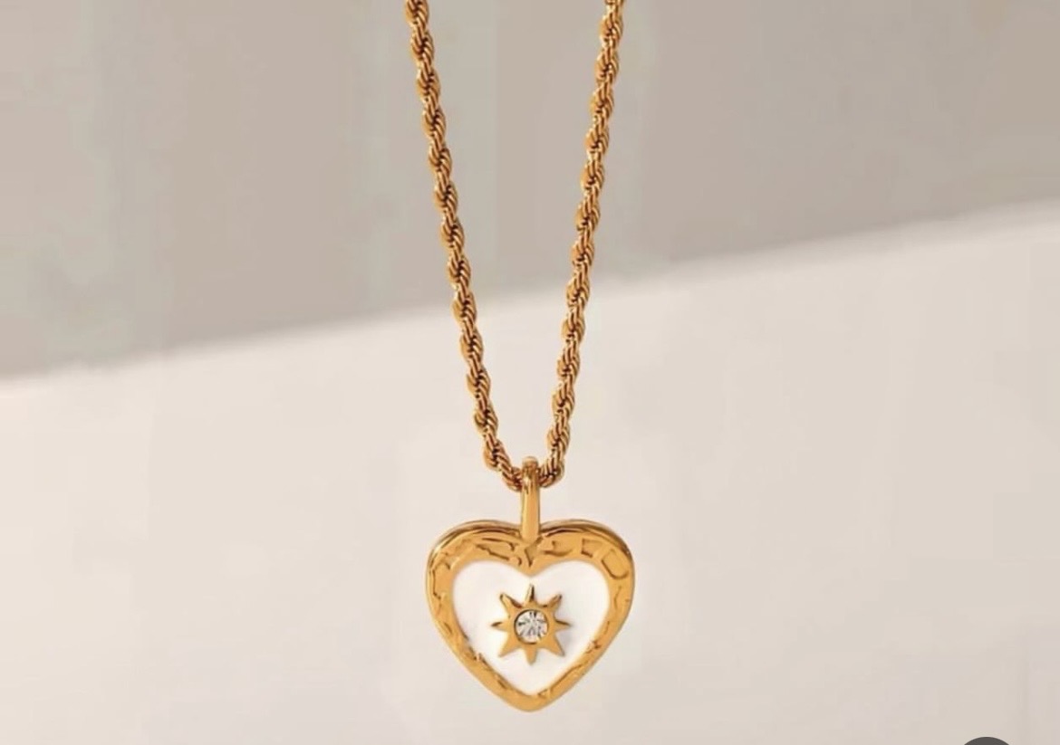 eva necklace