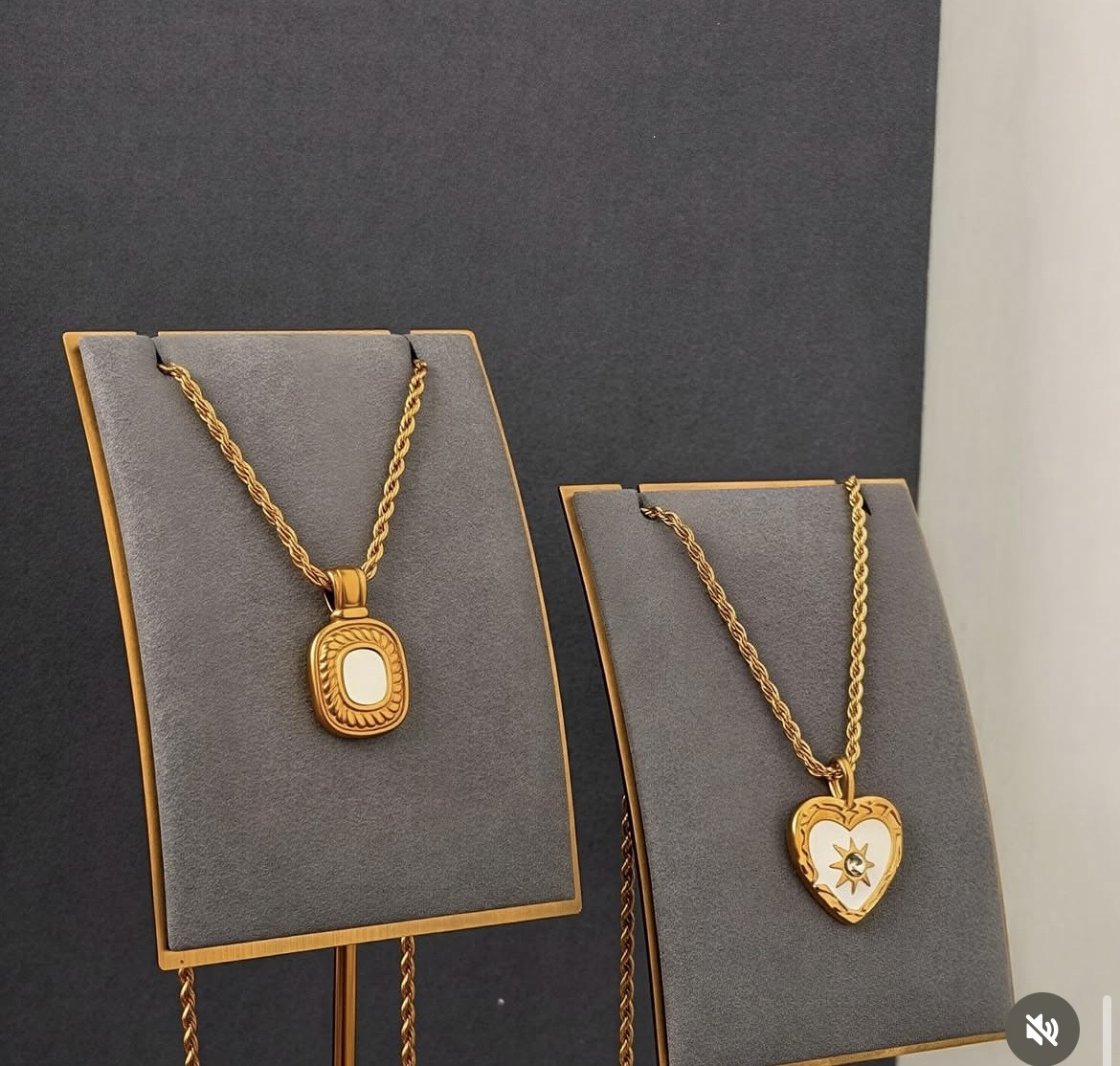 eva necklace long