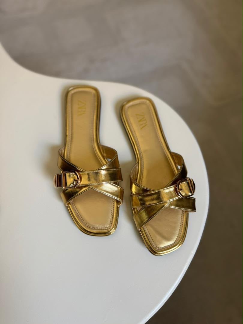 zara slippers