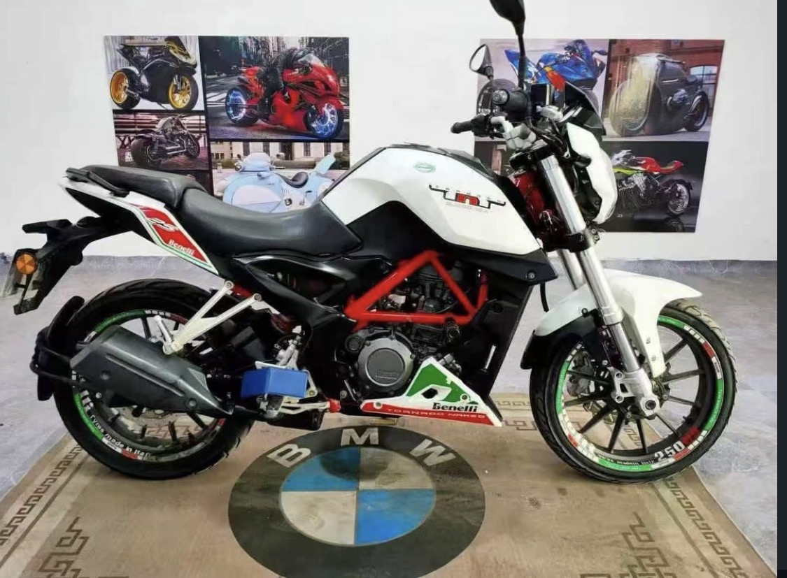 Benelli yellow dragon