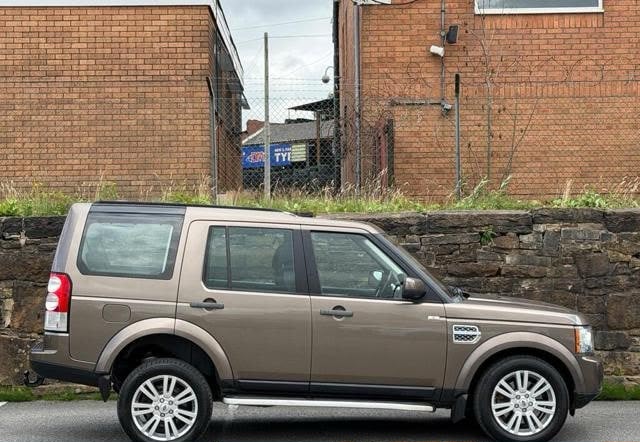 LAND ROVER DISCOVERY 4